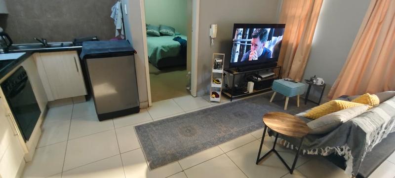 To Let 1 Bedroom Property for Rent in Die Bult North West